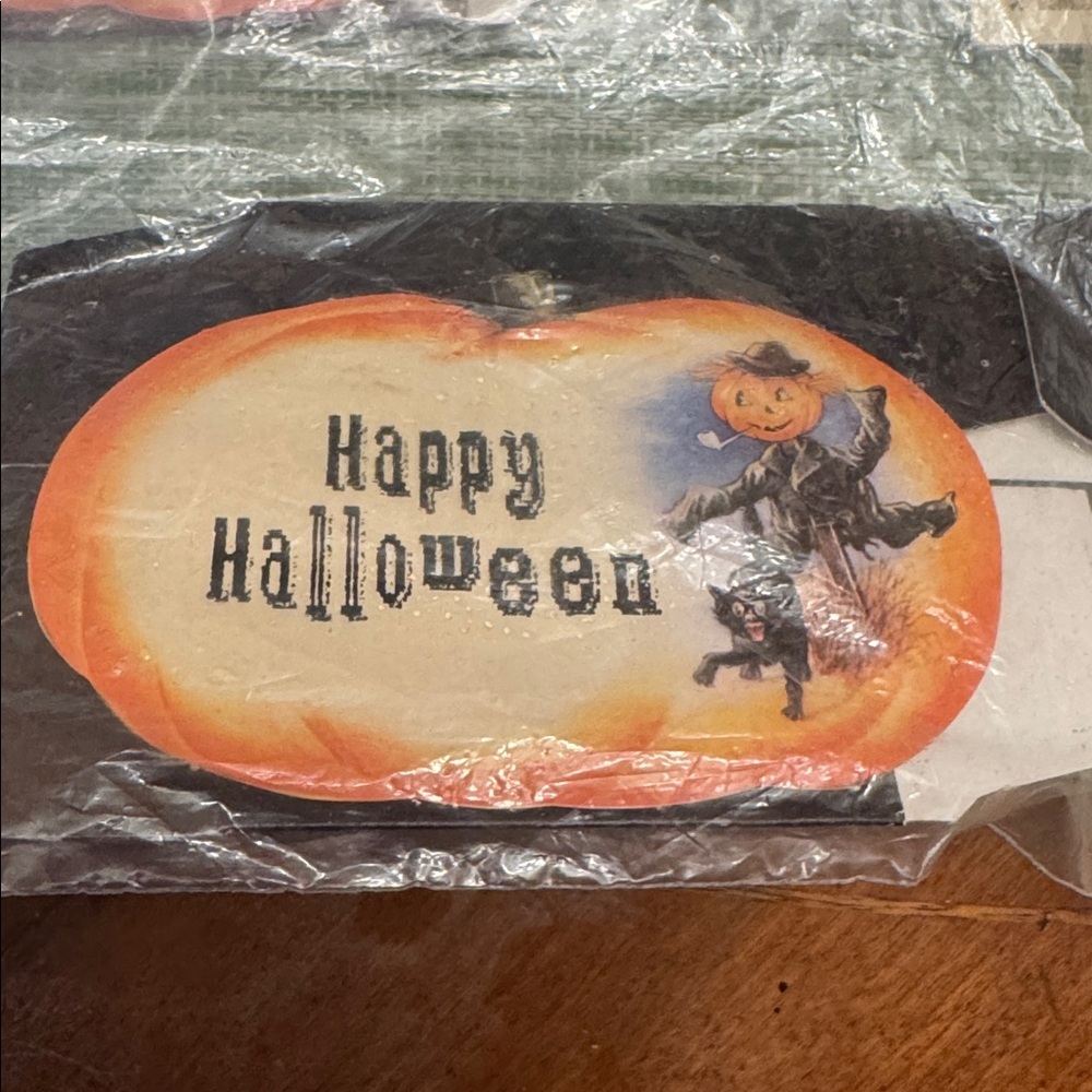 Halloween Candy Boxes, Vintage, Victorian Repros.
4 Packaged Boxes C-1990’s - Picture 8 of 12